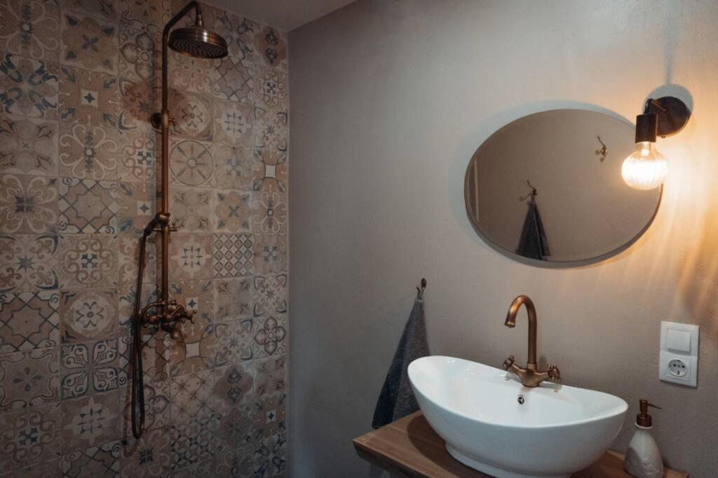 Teatra Street Apartment Balvi Exteriér fotografie